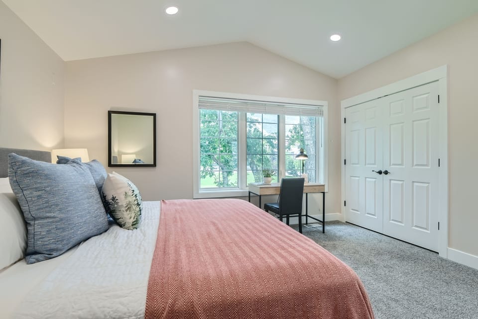 Chalet Central Park City! 3 Bedroom Home by RedAwning House in Park City