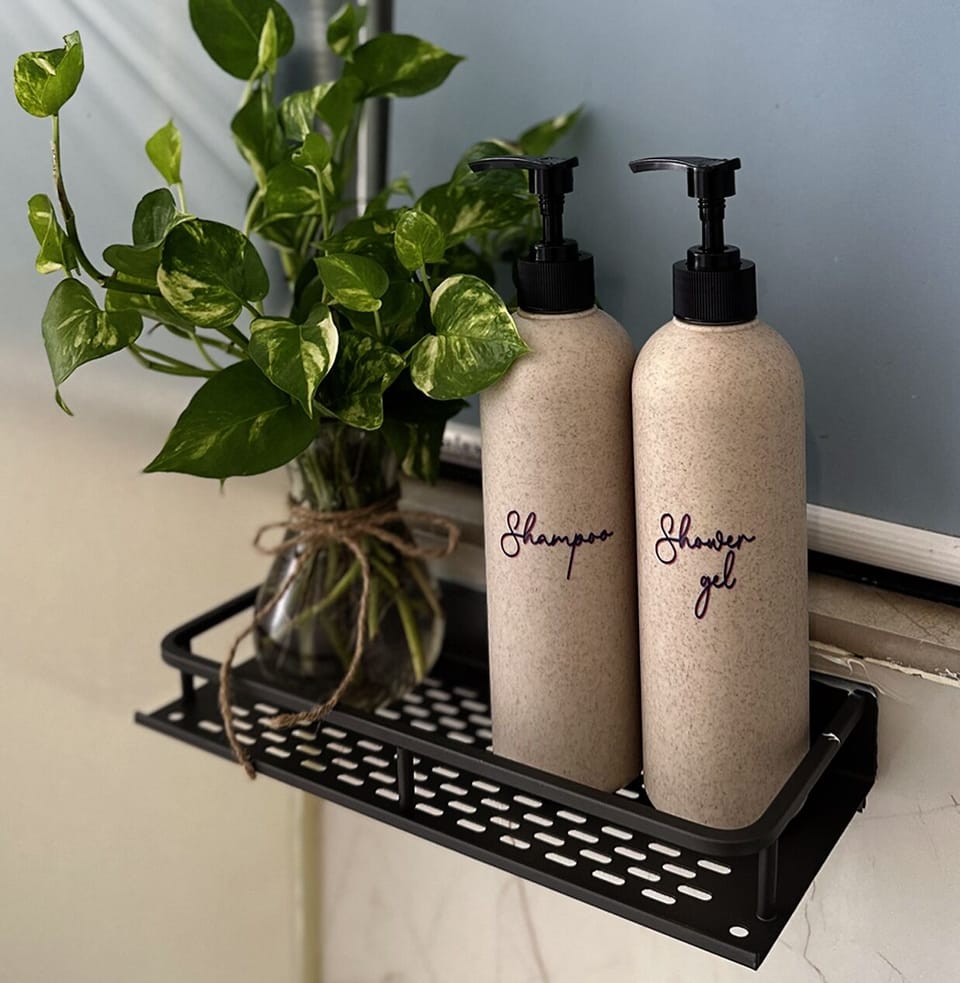 Deluxe Double Room, City View | Bathroom | Hydromassage showerhead, hair dryer, slippers, soap