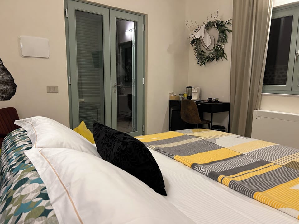 Deluxe Studio, Garden View | Frette Italian sheets, premium bedding, down comforters