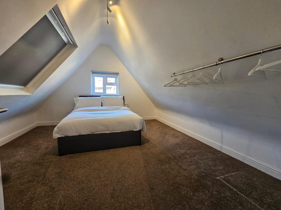 Apartment - Sleeps 4 & Free Parking Apartment in London Borough of Camden