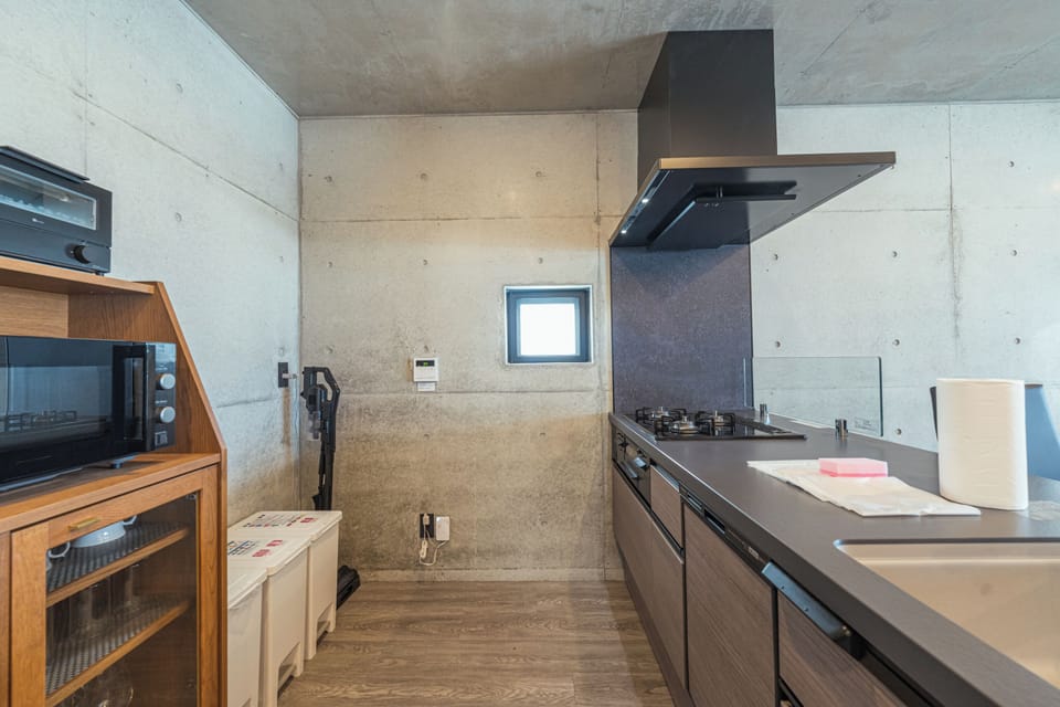 Basic Condo | Private kitchen