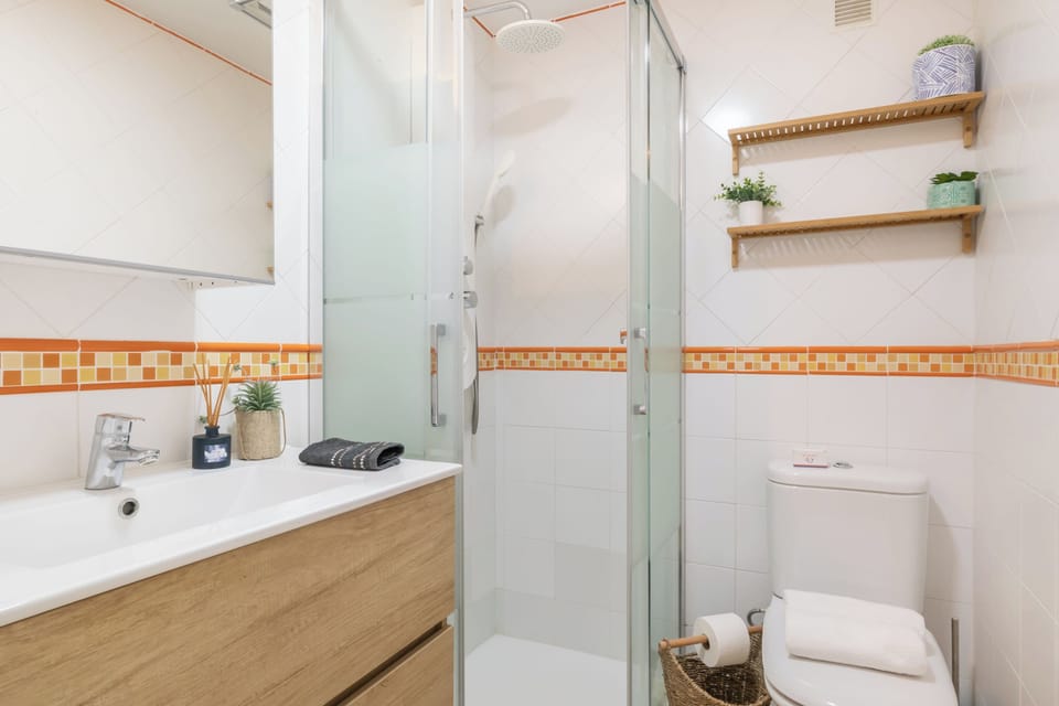 Luxury Mijas Golf, Pool Retreat Apartment in Costa del Sol