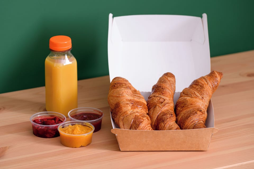 Daily cooked-to-order breakfast for a fee