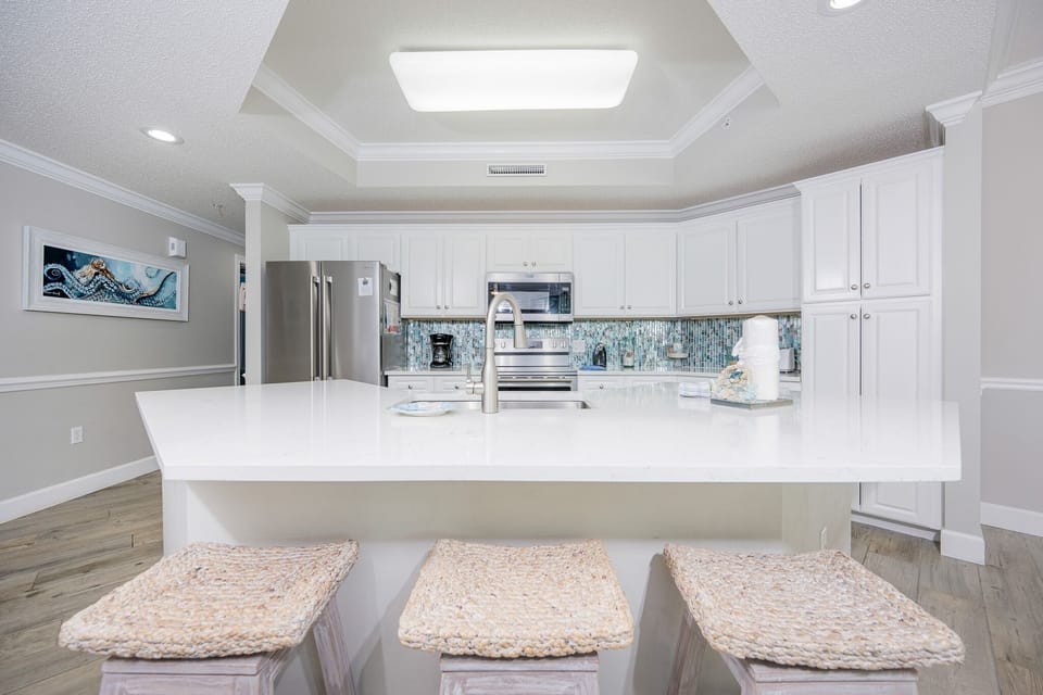 Condo, 2 Bedrooms | Private kitchen | Coffee/tea maker, fridge, oven