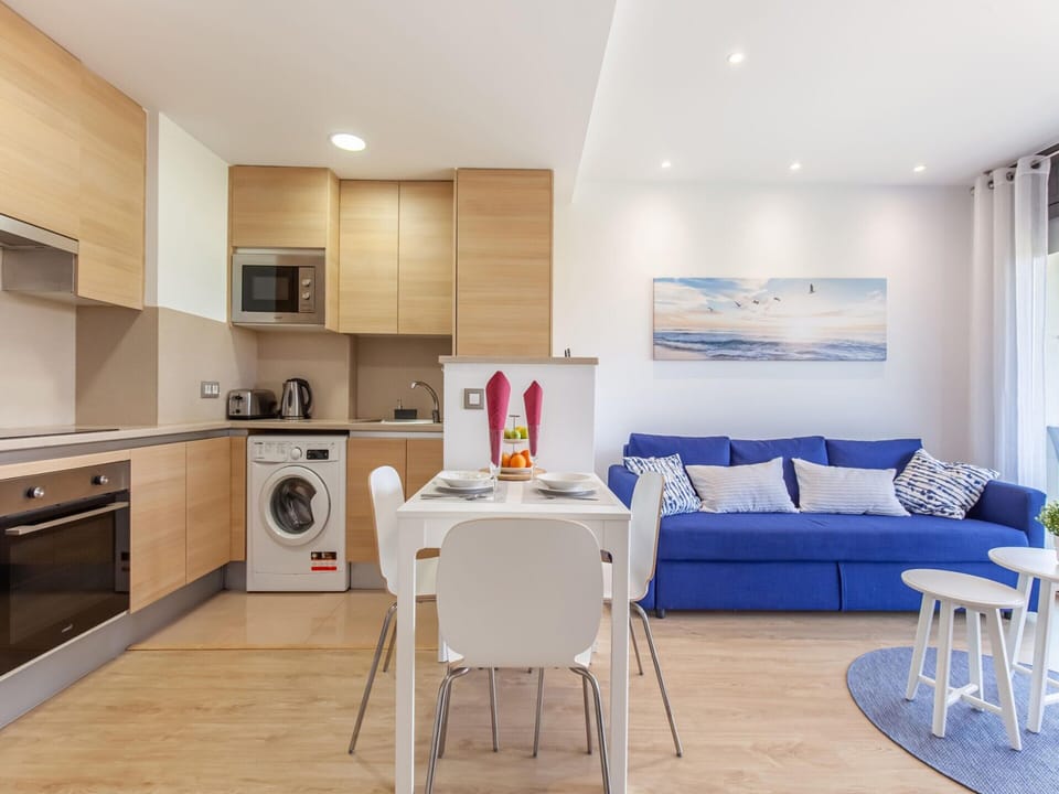 Apartment | Private kitchen | Toaster