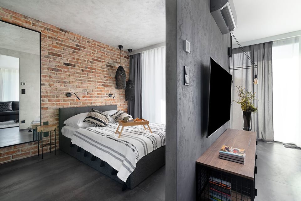 City Apartment, Balcony, City View | 1 bedroom, iron/ironing board, WiFi (free)