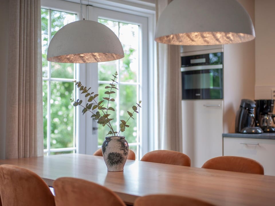 Villa | Dining