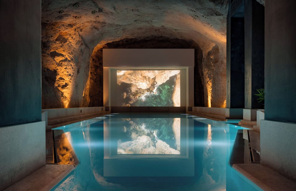 Sauna, hot tub, deep-tissue massages, facials, massages