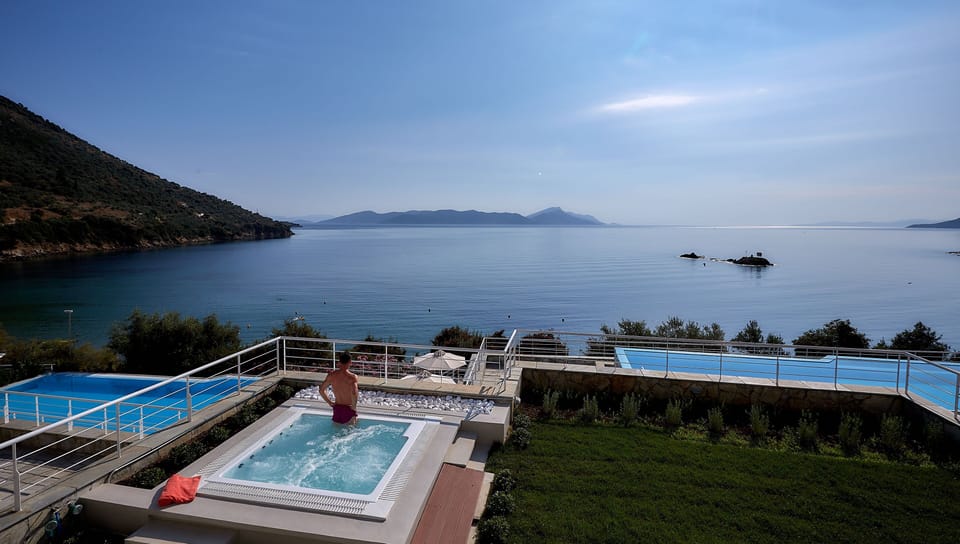 Private pool
