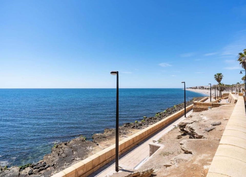 Charming Family Apartment Apartment in Roquetas de Mar