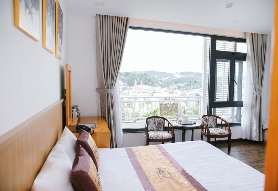 Deluxe Double Room, City View | Premium bedding, minibar, desk, laptop workspace