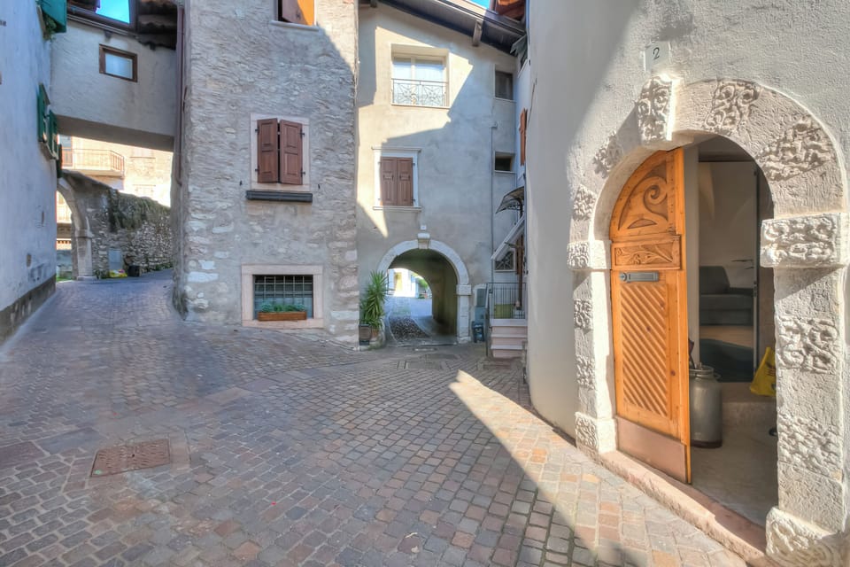 Family Apartment, Multiple Bedrooms (Al Mandorlo Family & Bike Friendly) | Exterior detail