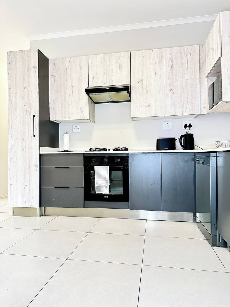 Apartment, 1 Bedroom, Balcony, City View | Private kitchen