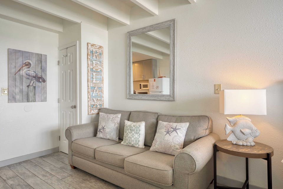 House (1 Bedroom) | Interior