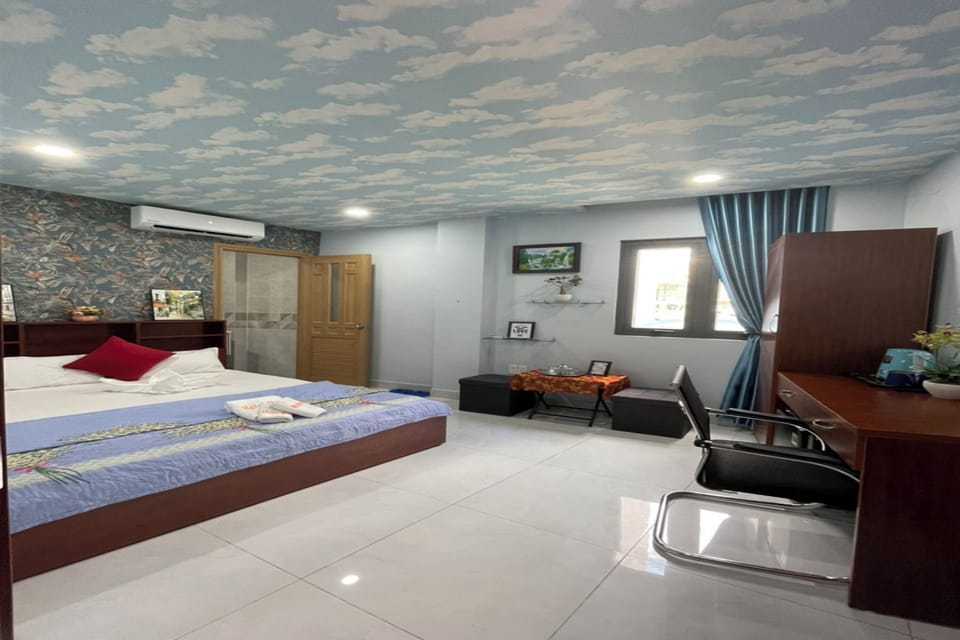 Standard Double Room | Desk, laptop workspace, free WiFi