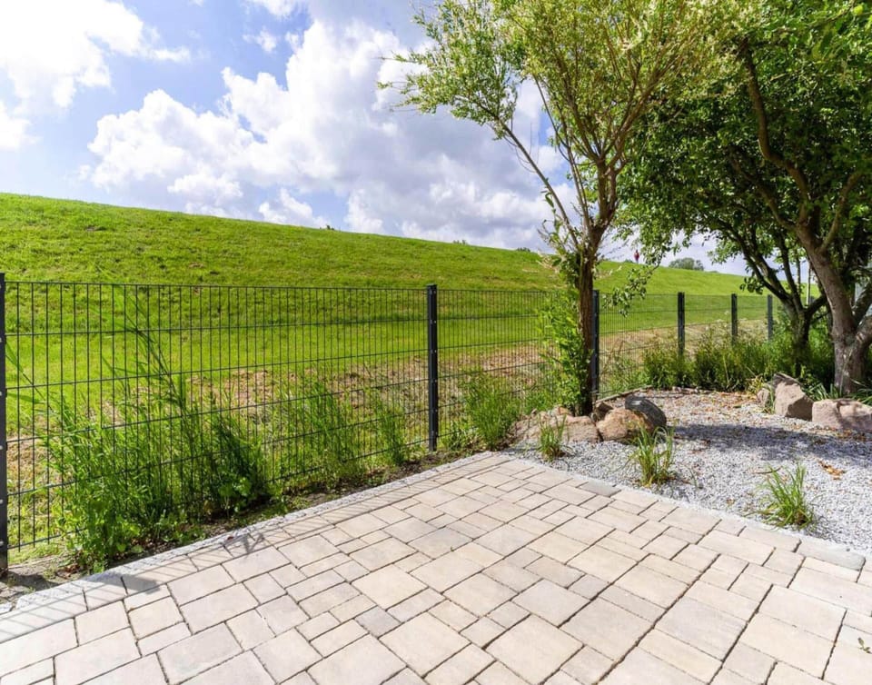 Apartment | Garden