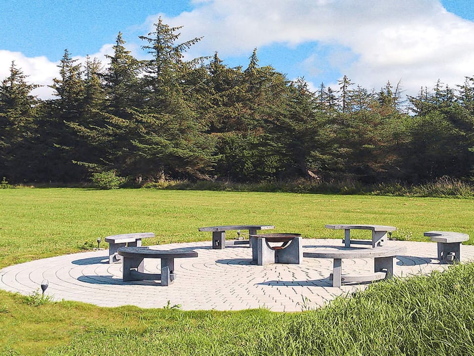 House | Outdoor dining