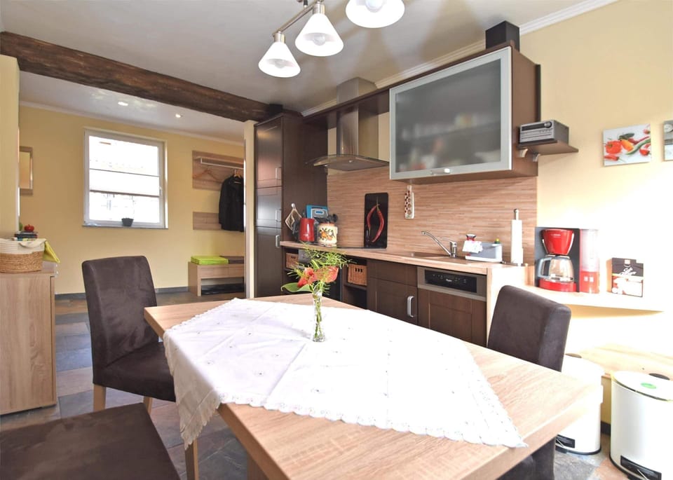 House | Dining