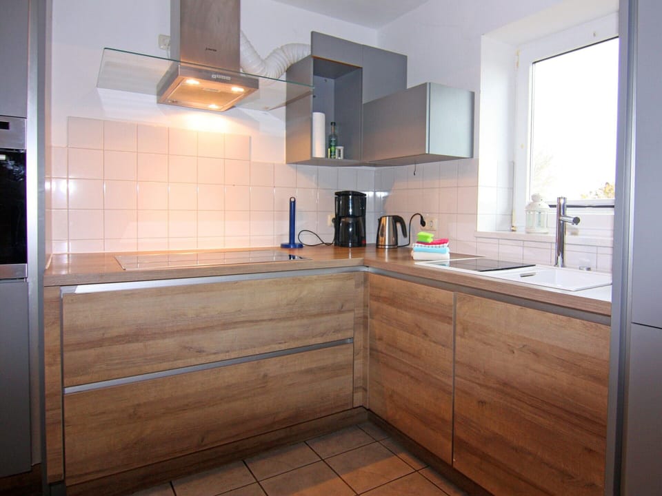 House | Private kitchen | Toaster, highchair