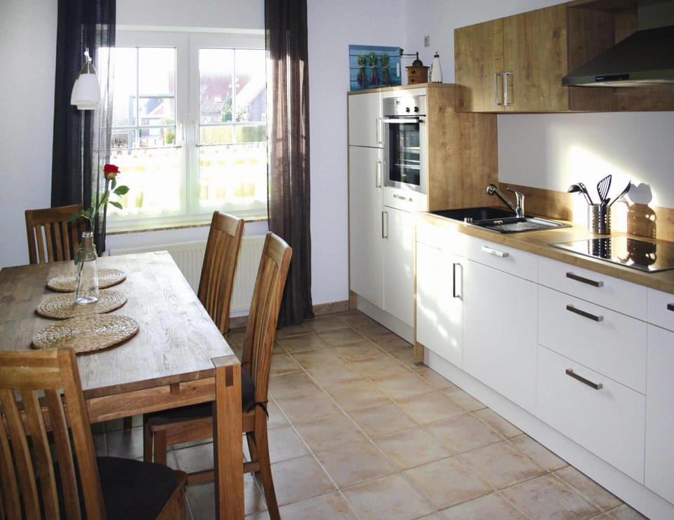 House | Dining