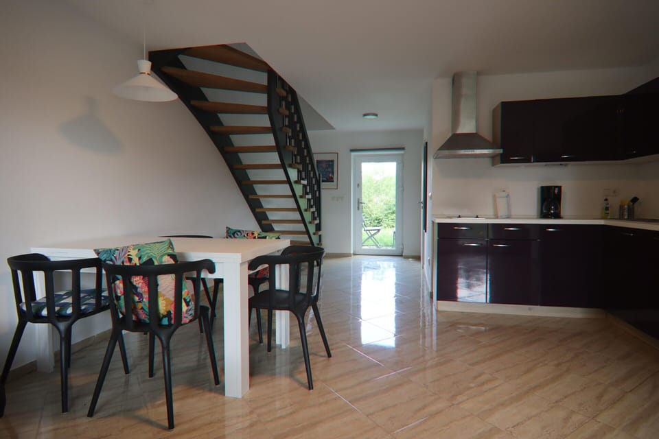 House | Private kitchen | Electric kettle, toaster