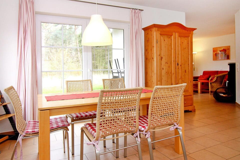 House | Dining
