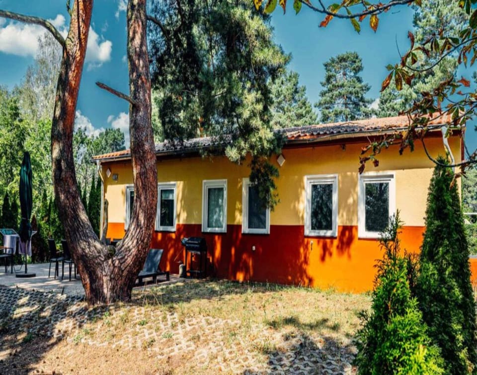 Bungalow | Exterior