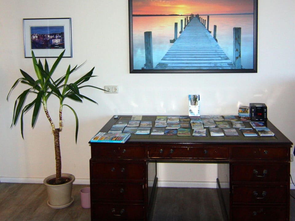 Apartment | Reception