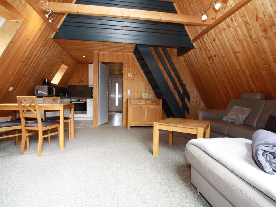 House | Dining