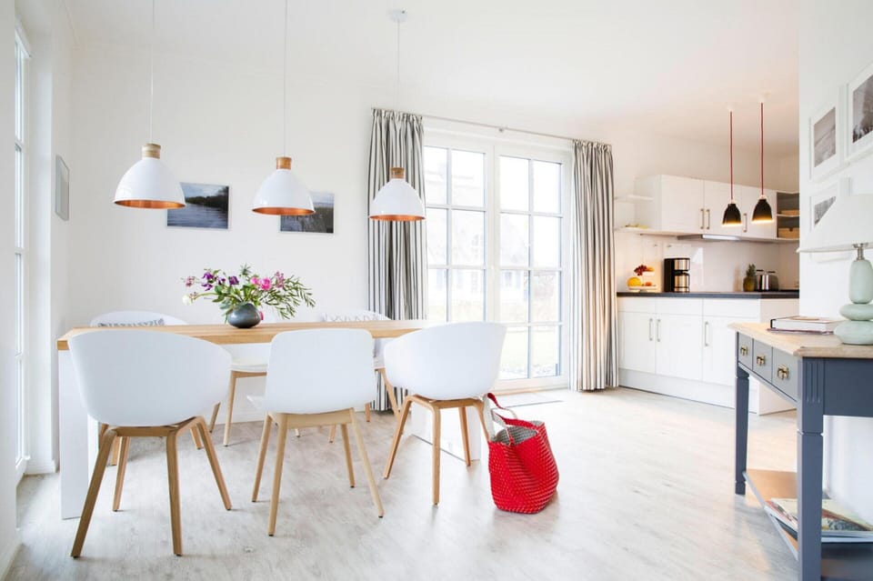 House | Private kitchen | Highchair