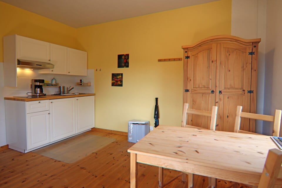 Apartment | Dining