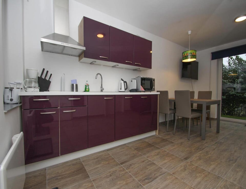 House | Private kitchen | Electric kettle, toaster