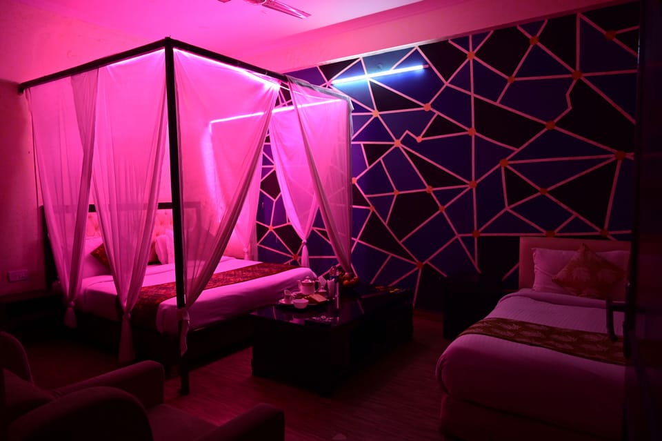 Executive Room | Free WiFi