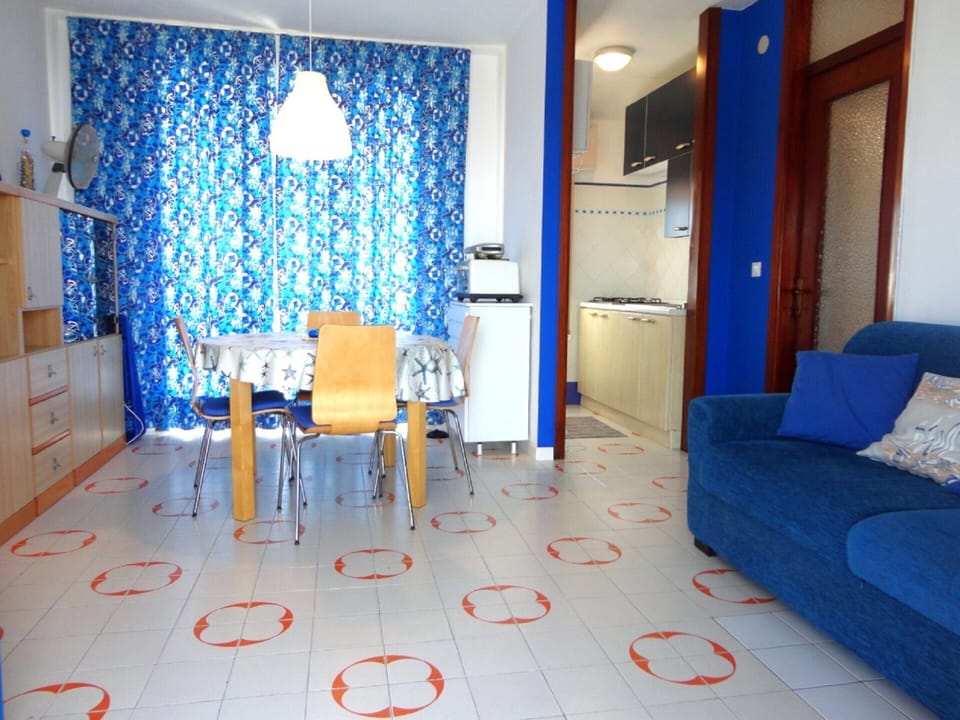 Apartment | Living room