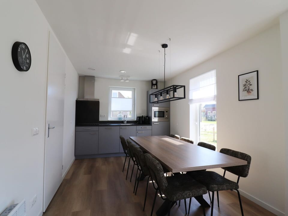 House | Dining