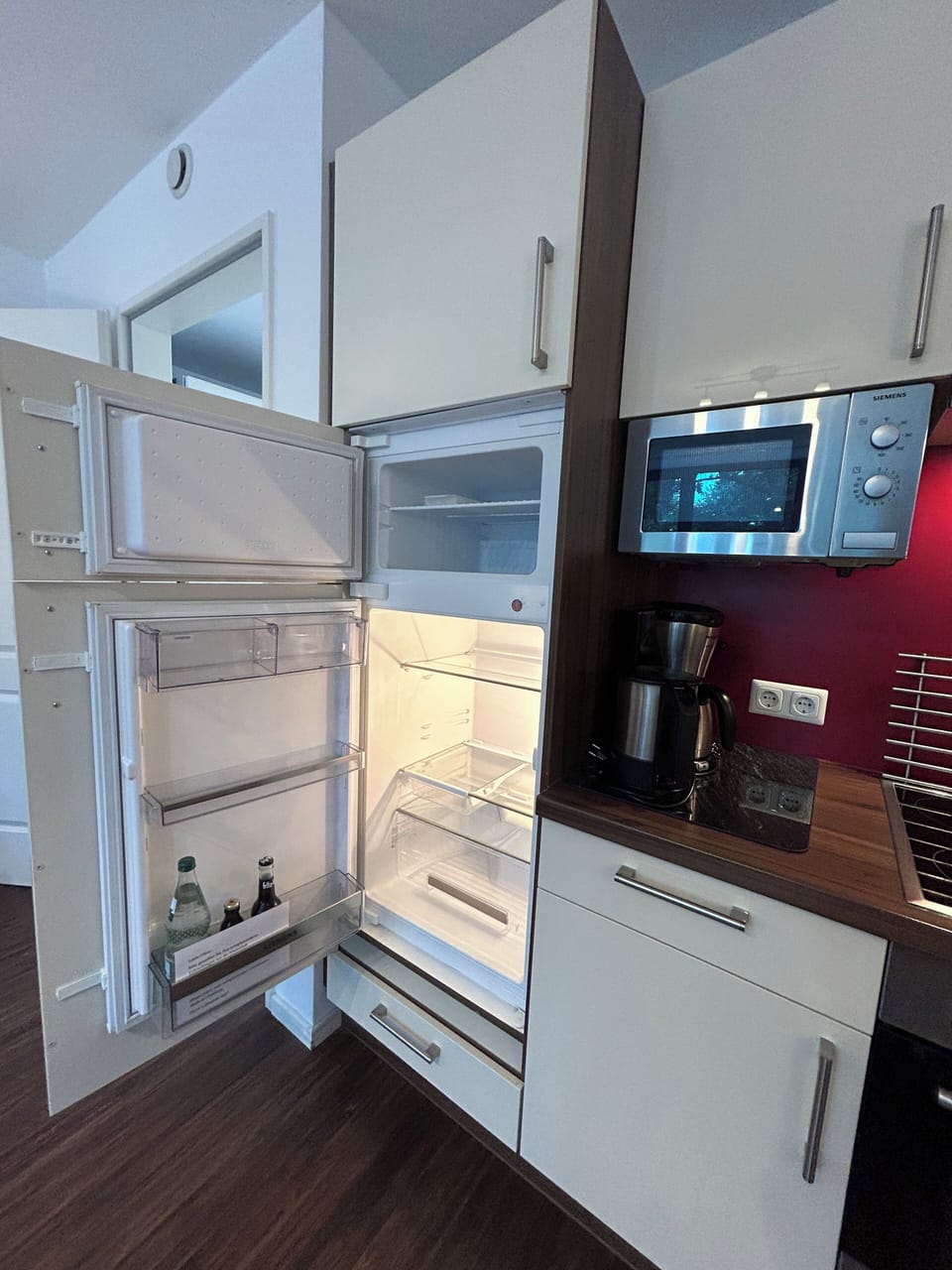 Apartment | Private kitchen | Fridge, stovetop, dishwasher, espresso maker