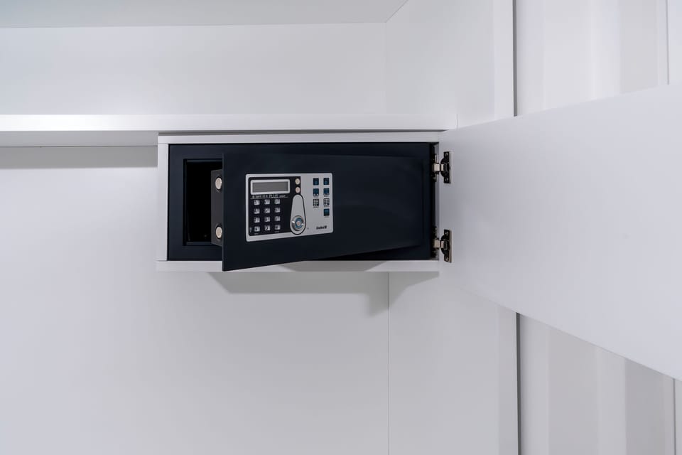 Premium bedding, Select Comfort beds, minibar, in-room safe