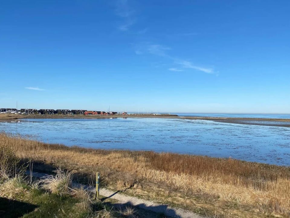 House | Water view