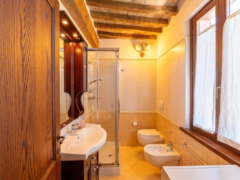 House | Bathroom