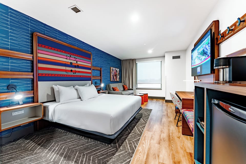Suite, Multiple Beds (Bunk River) | Premium bedding, in-room safe, desk, laptop workspace