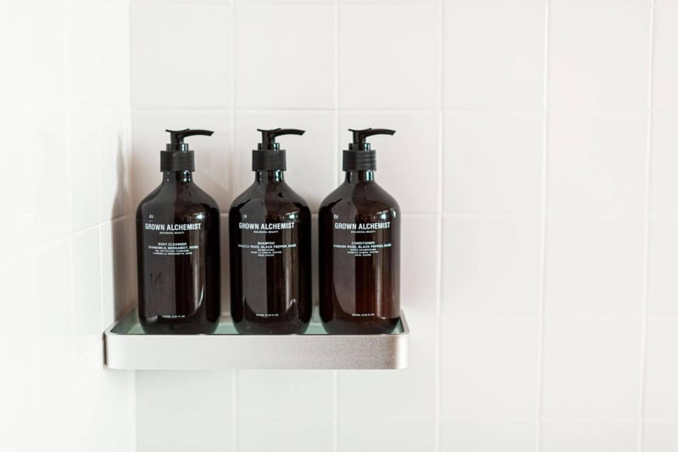 Deluxe Single Room, Private Bathroom (Singola De Luxe) | Bathroom | Shower, rainfall showerhead, hair dryer, bathrobes