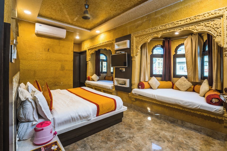 Premium Room | Soundproofing, free WiFi, bed sheets