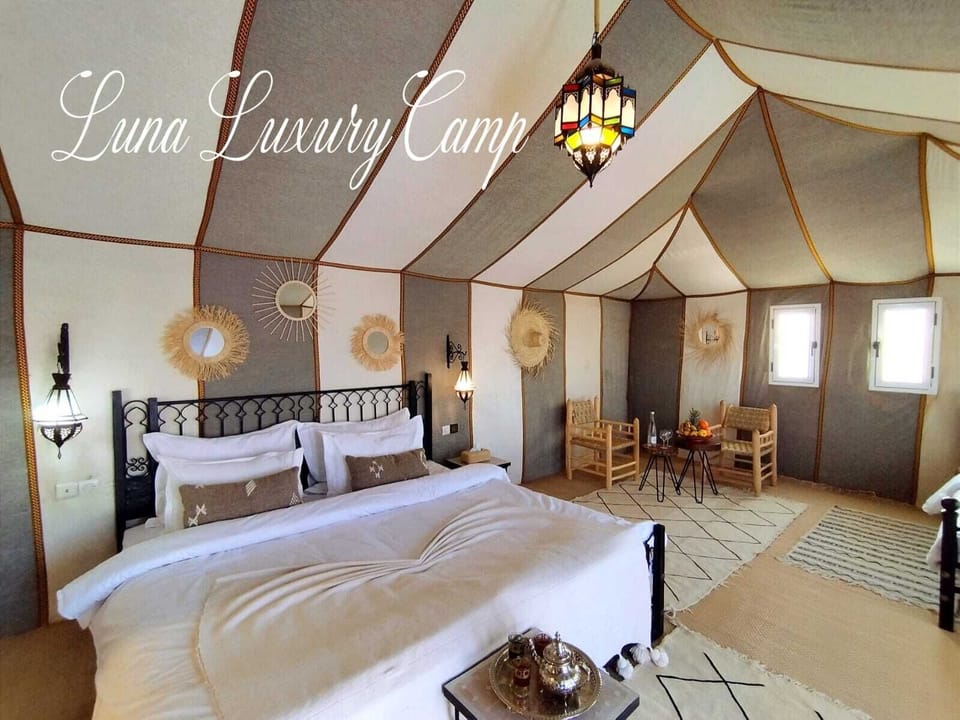 Executive Tent, Desert View | 6 bedrooms, WiFi (free)