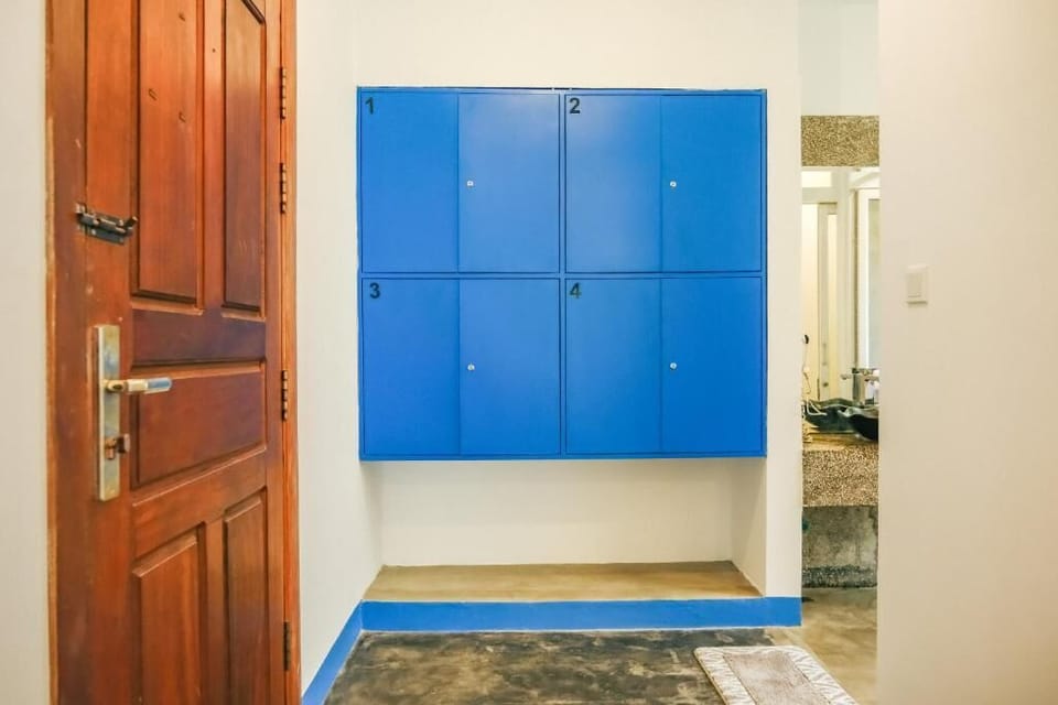 Shared Dormitory | Free WiFi