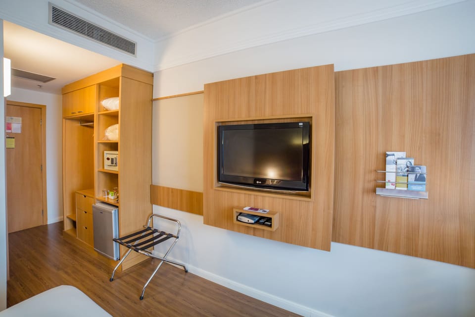Minibar, in-room safe, desk, blackout drapes