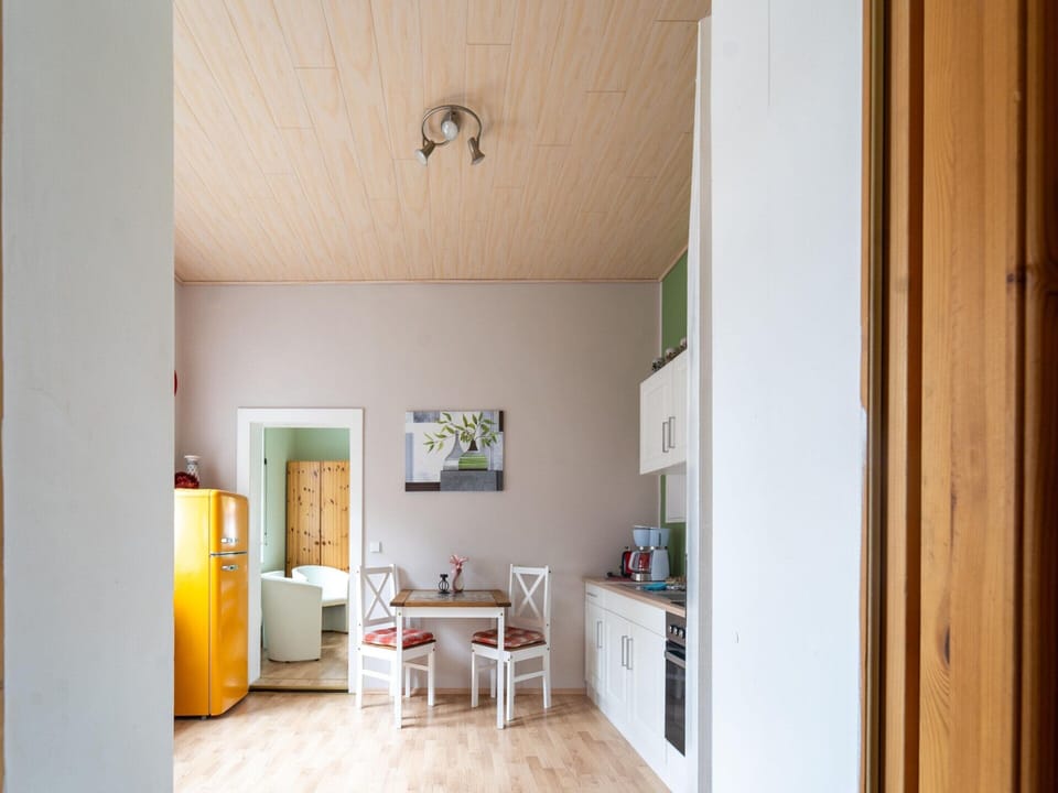 Apartment | Dining