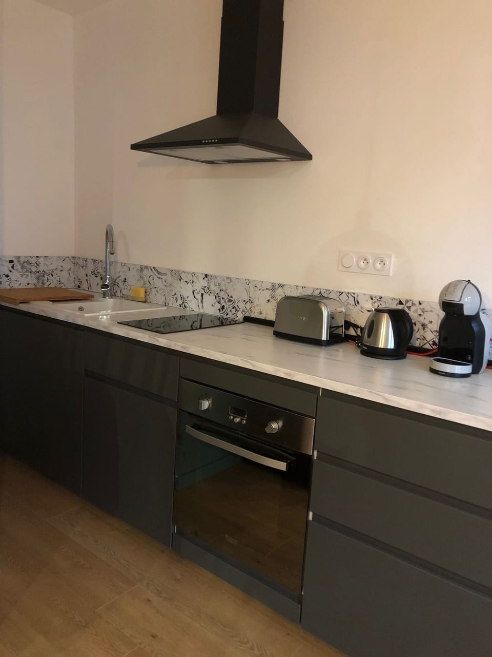 Le Boisé | Private kitchen | Mini-fridge, microwave, oven, stovetop