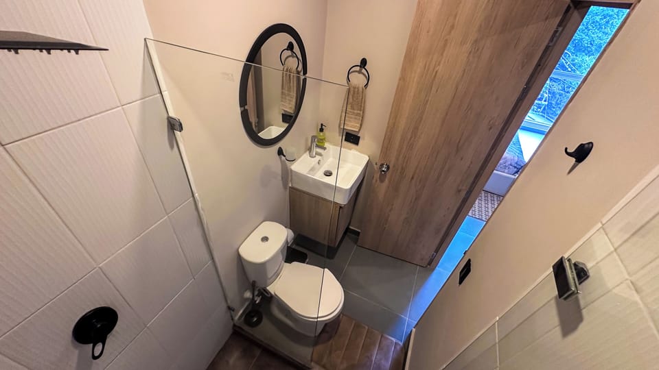 Comfort Apartment | Bathroom