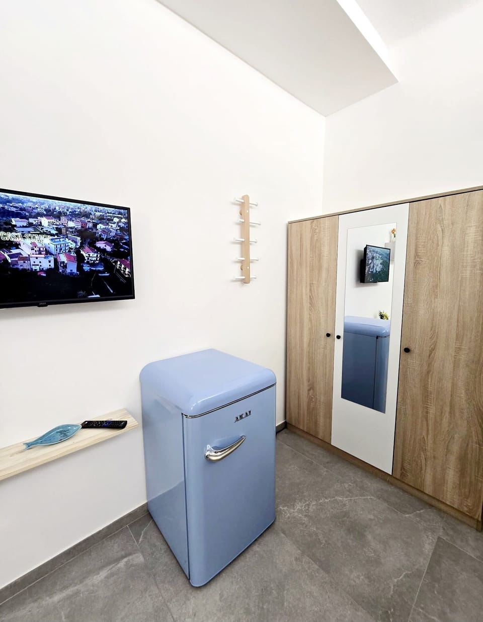 Deluxe Room, Courtyard View | In-room safe, blackout drapes, soundproofing, WiFi (free)