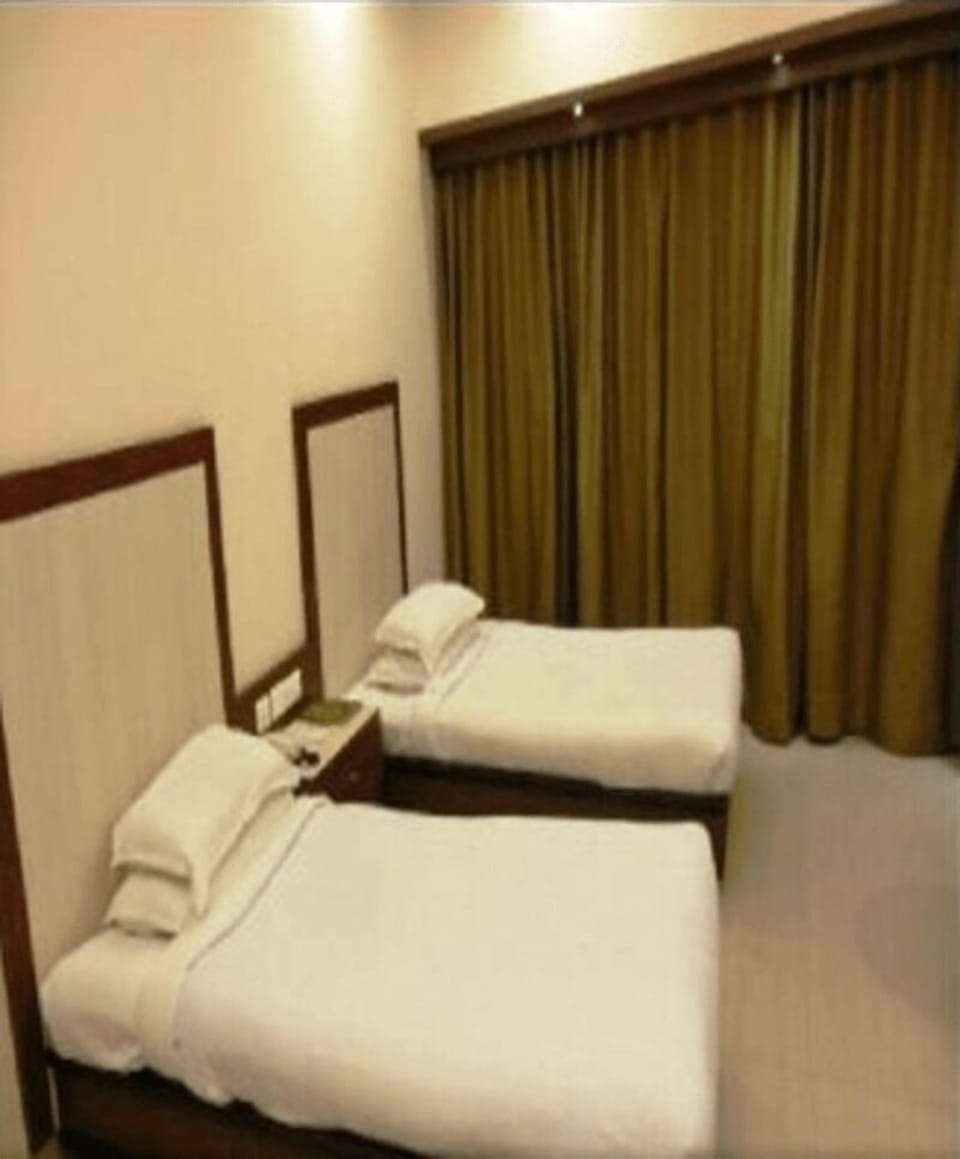 Deluxe Room | Free WiFi
